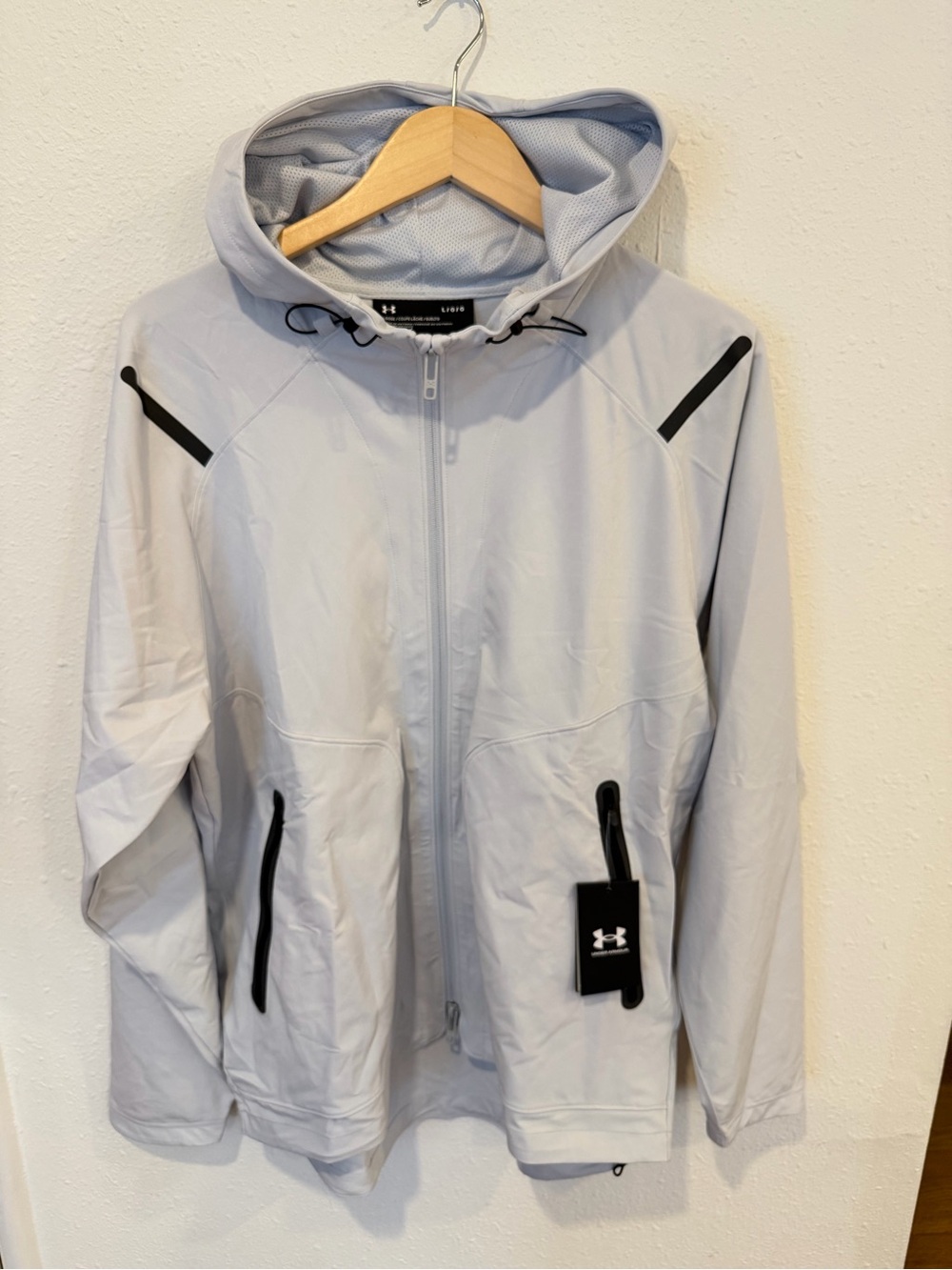 Mens Under Armour unstoppable jacket size L